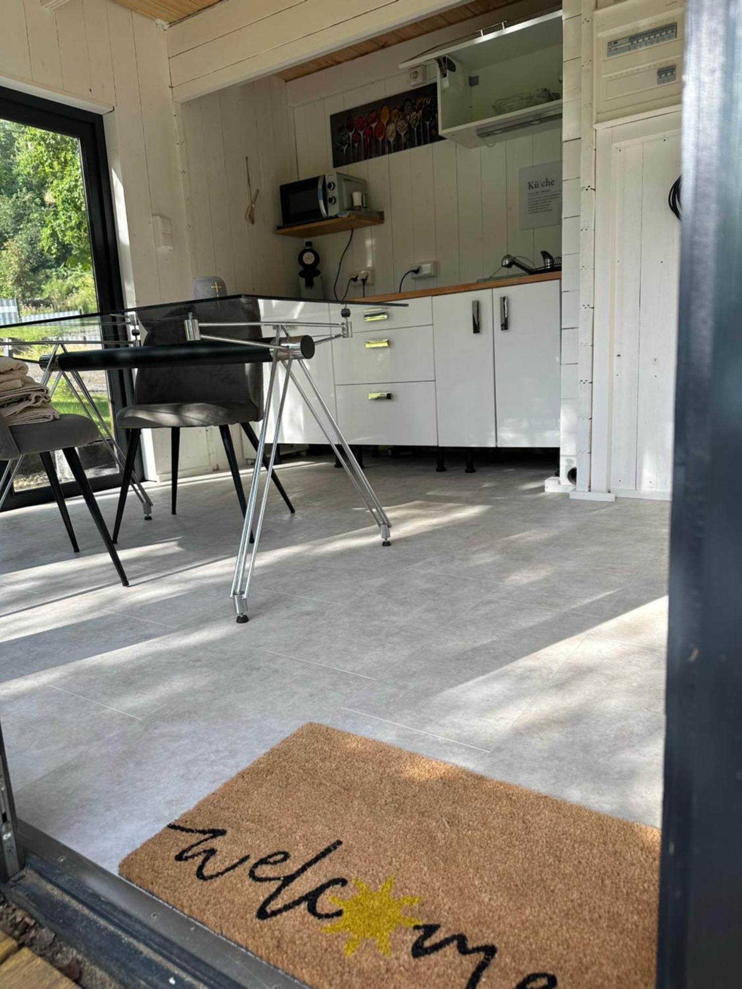 Tinyhaus & Souterrain Apartment In Ortenberg Ortenberg  エクステリア 写真